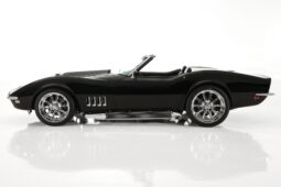 
										1968 Chevrolet Corvette full									