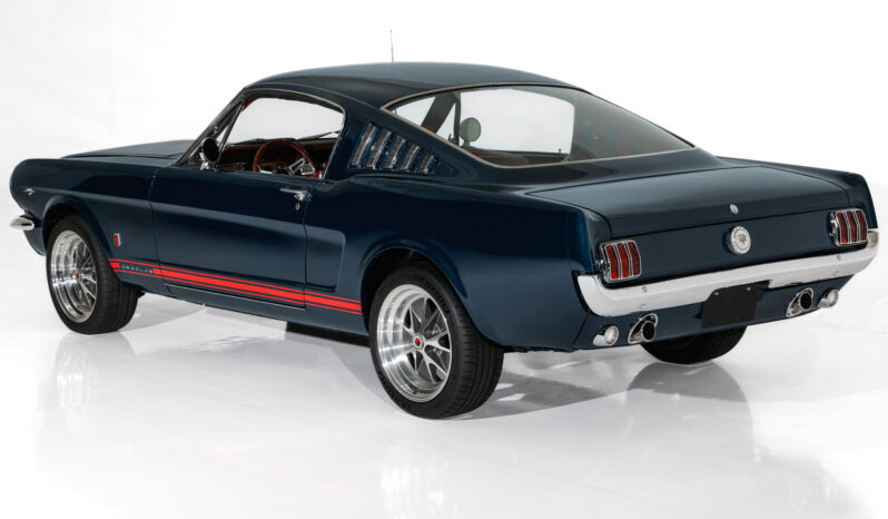 
								1966 Ford Mustang Fastback full									