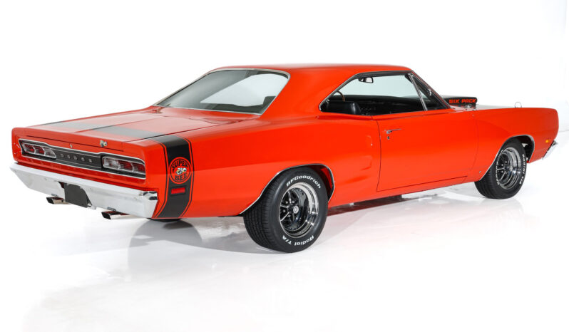 
								1969 Dodge Super Bee 440 6-Pack full									