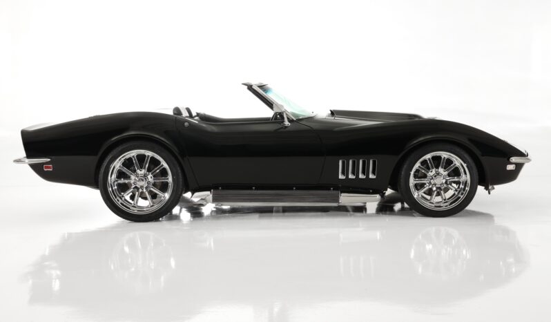 
								1968 Chevrolet Corvette full									