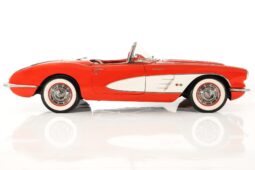 
										1958 Chevrolet Corvette Fuelie full									