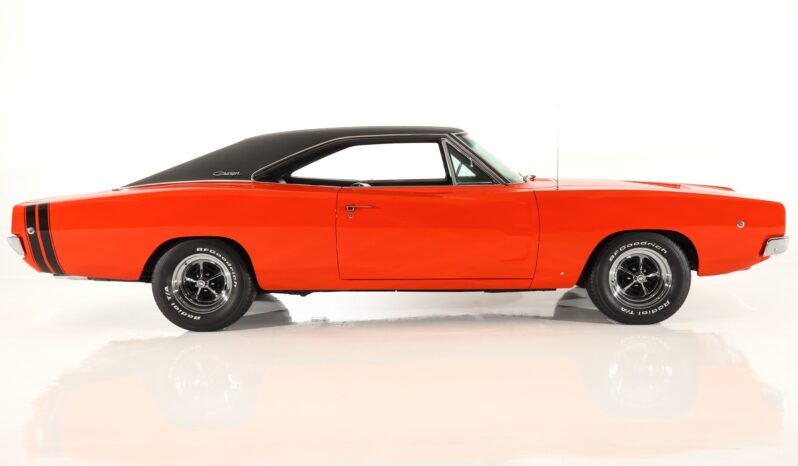 
								1968 Dodge Charger full									