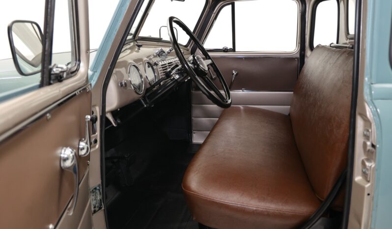 
								1952 Chevrolet 3100 5 Window full									