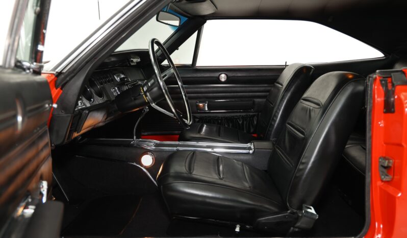 
								1968 Dodge Charger full									